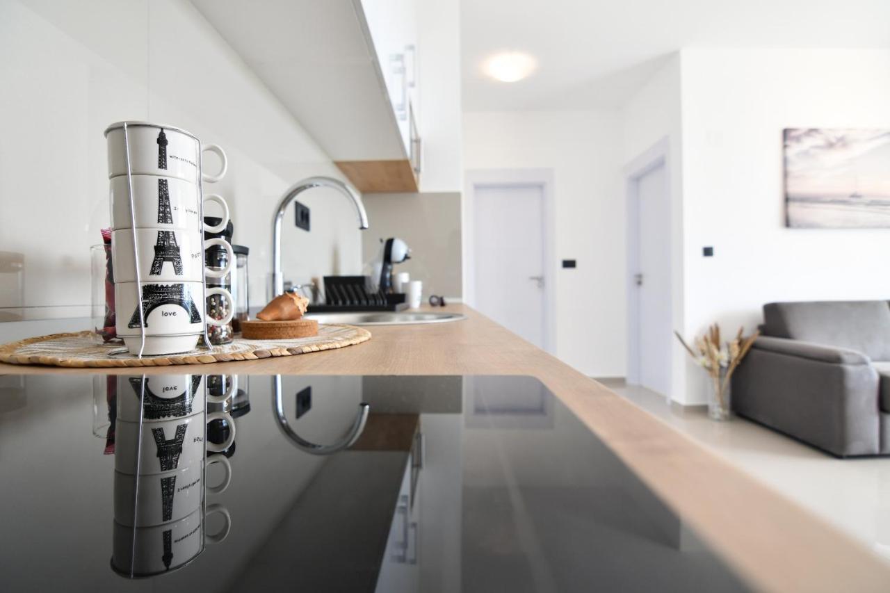 Apartmani Porat Igalo Ngoại thất bức ảnh