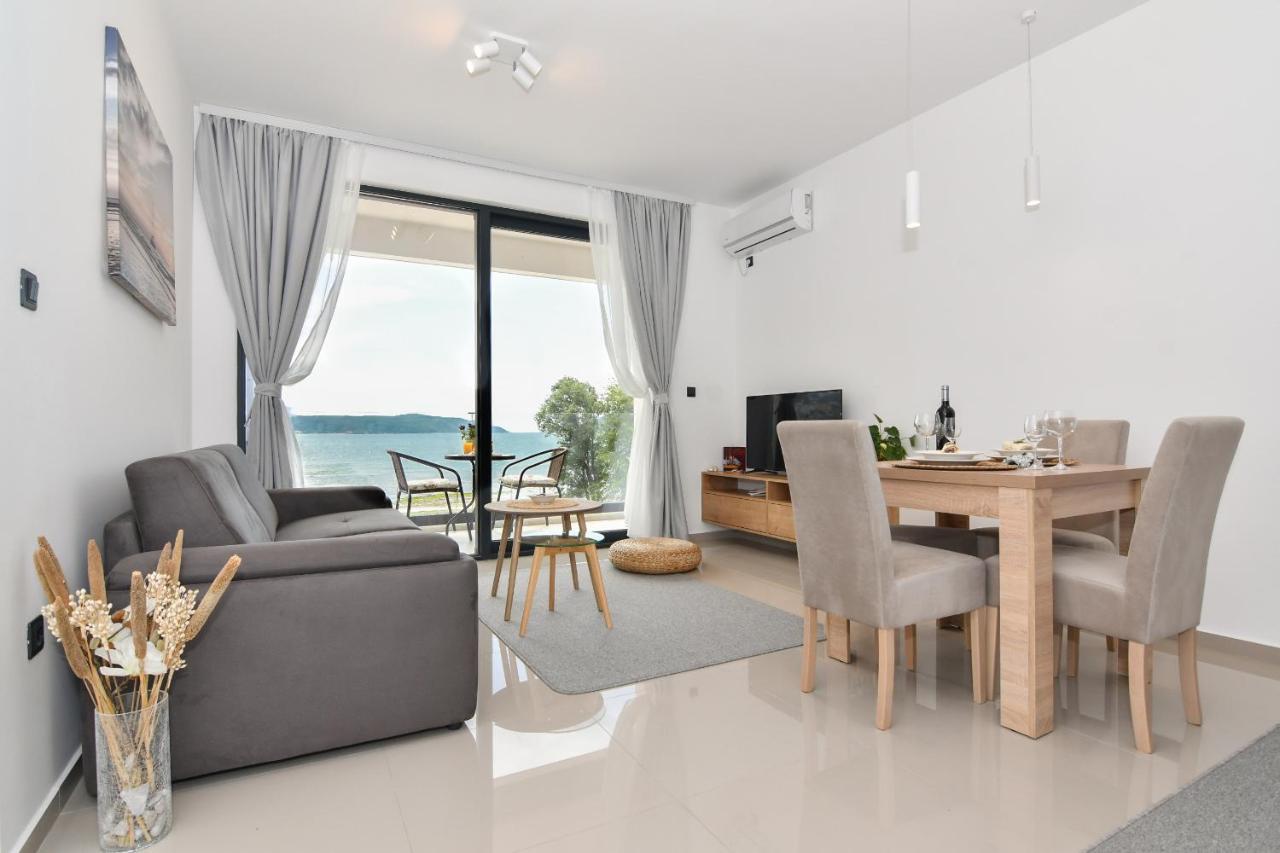 Apartmani Porat Igalo Ngoại thất bức ảnh